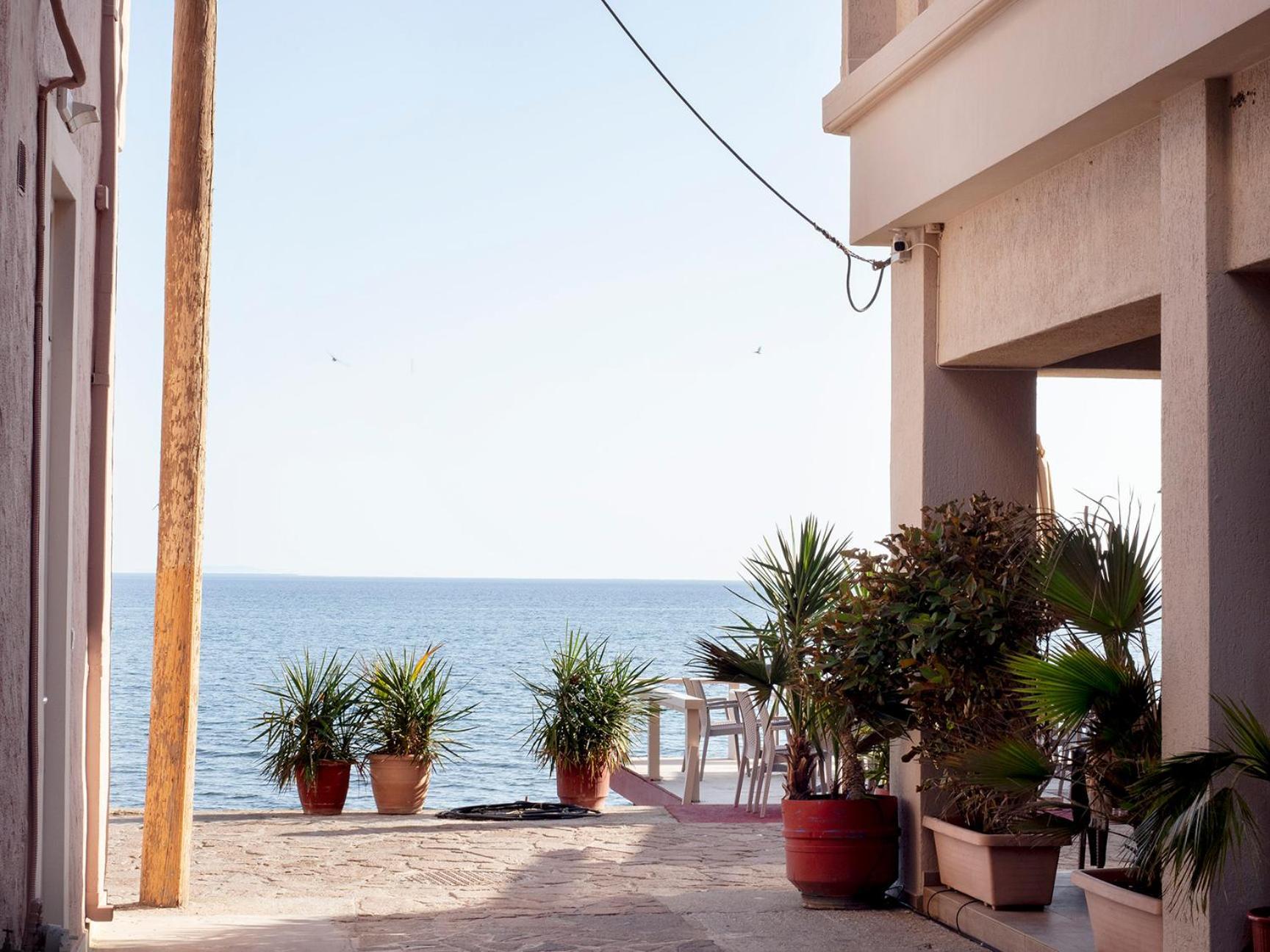 Sappho Hotel Skala Eresou Buitenkant foto